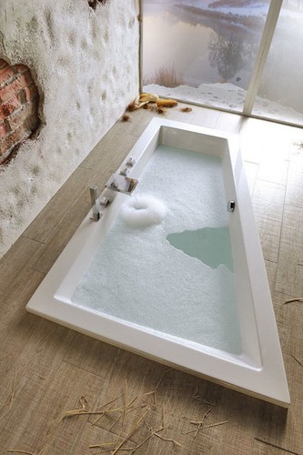 Raumsparbadewanne triangl - raumsparbadewanne,